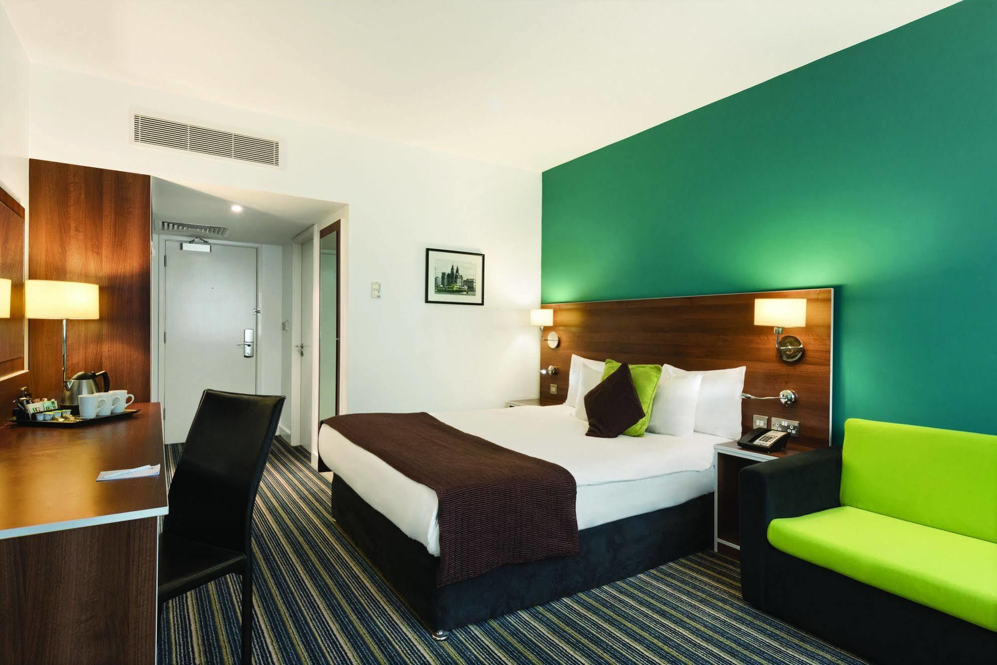 Hotel Heeton Concept - Centre 3*