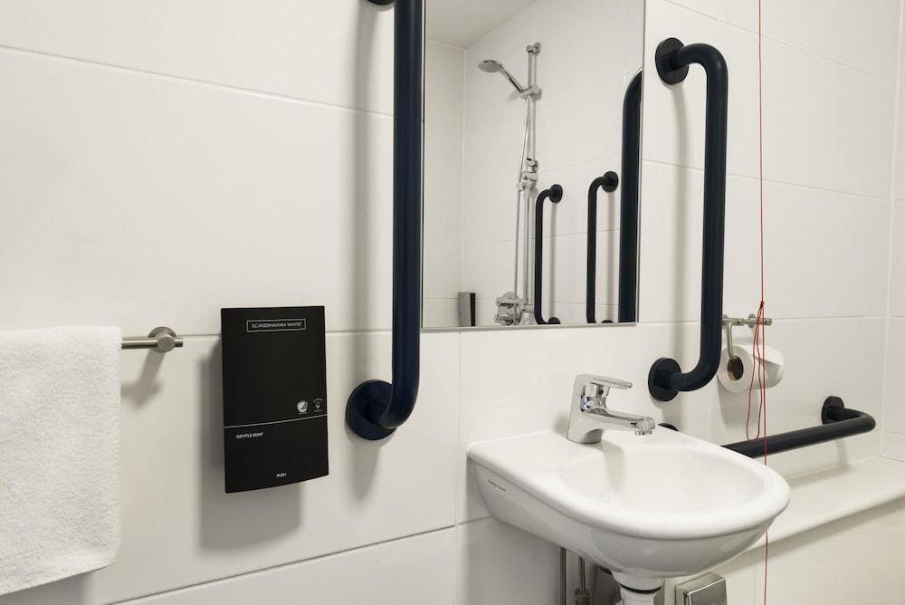 Hotel Heeton Concept - Centre 3*
